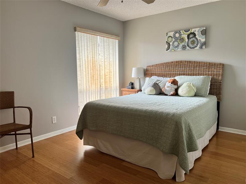 Image 11 of 15 For 1027 Green Pine Blvd  C