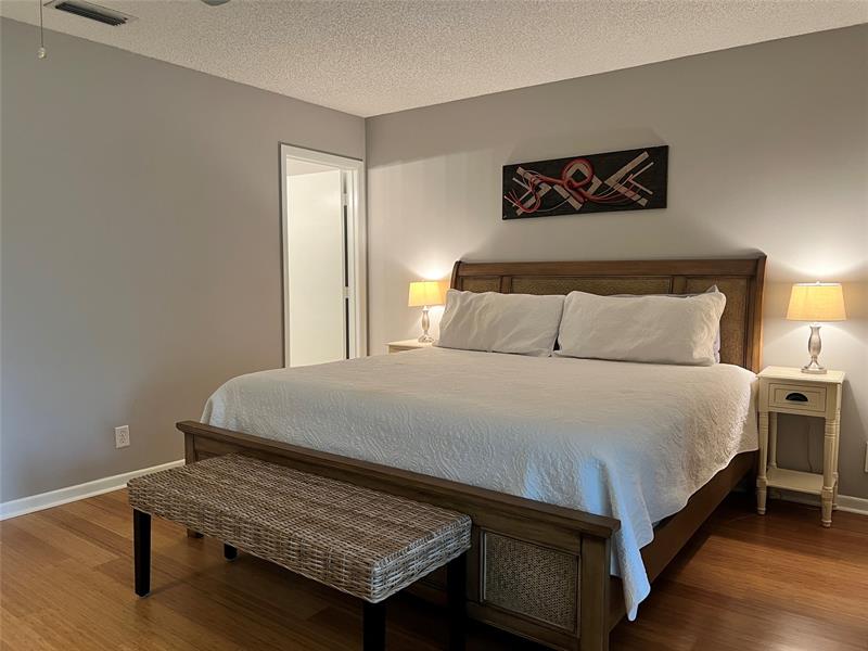 Image 9 of 15 For 1027 Green Pine Blvd  C