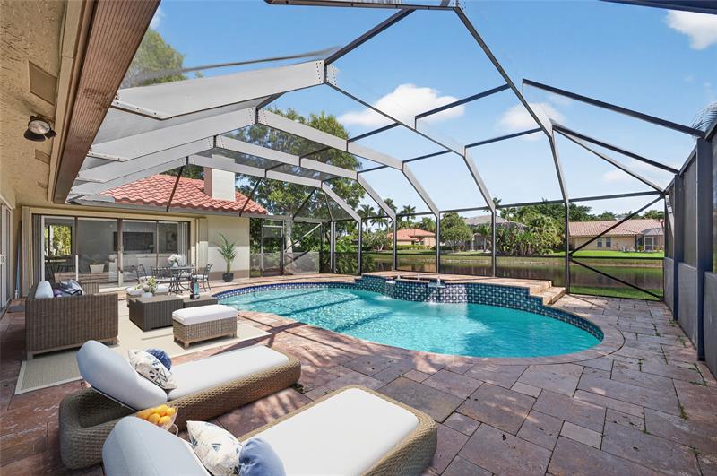 Image 24 of 83 For 1240 Fairfax Ct