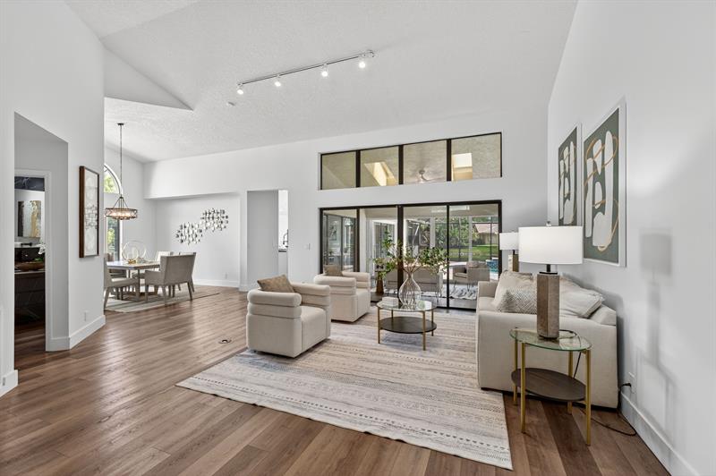 Image 7 of 83 For 1240 Fairfax Ct