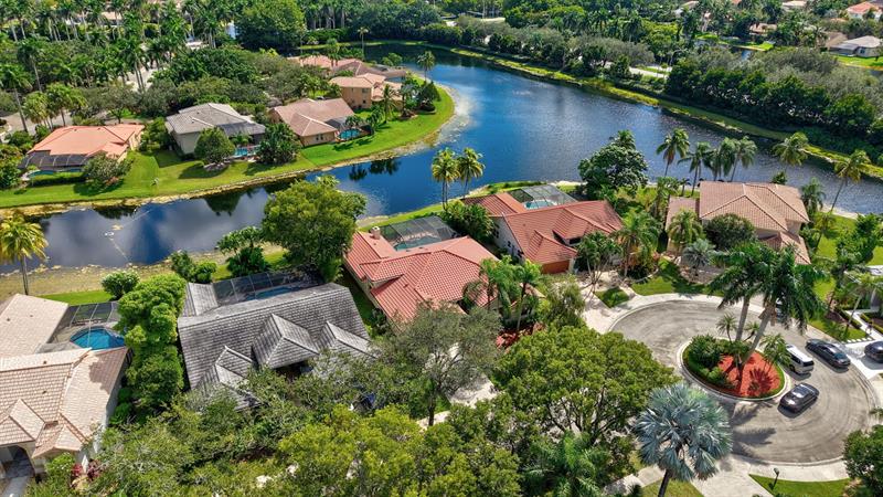 Image 78 of 83 For 1240 Fairfax Ct