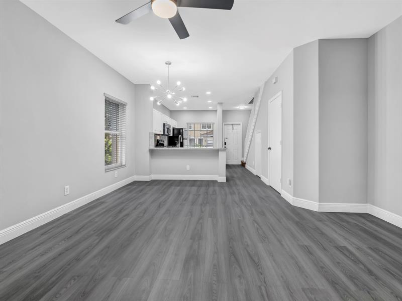 Image 14 of 35 For 12101 2nd St