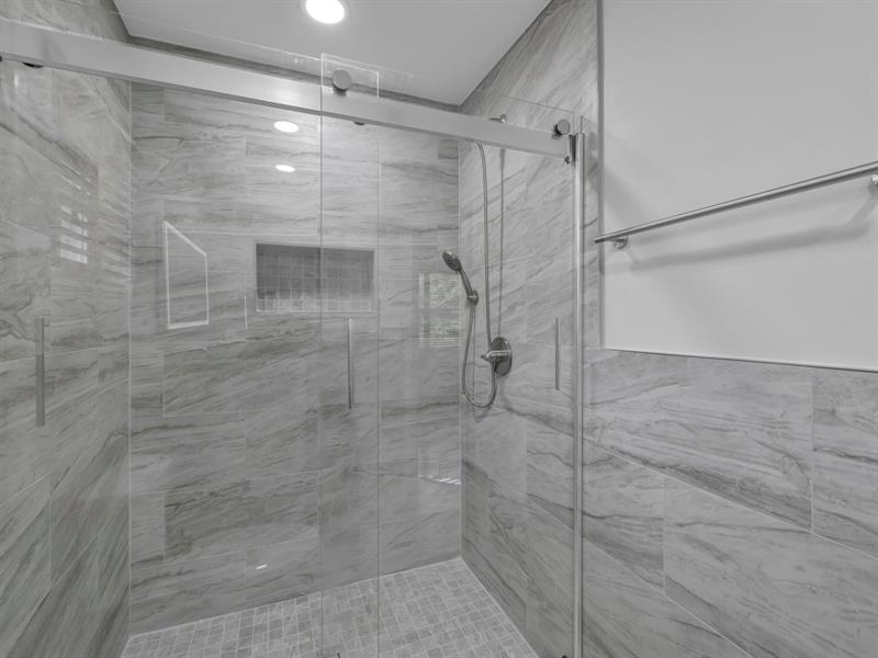 Image 21 of 35 For 12101 2nd St