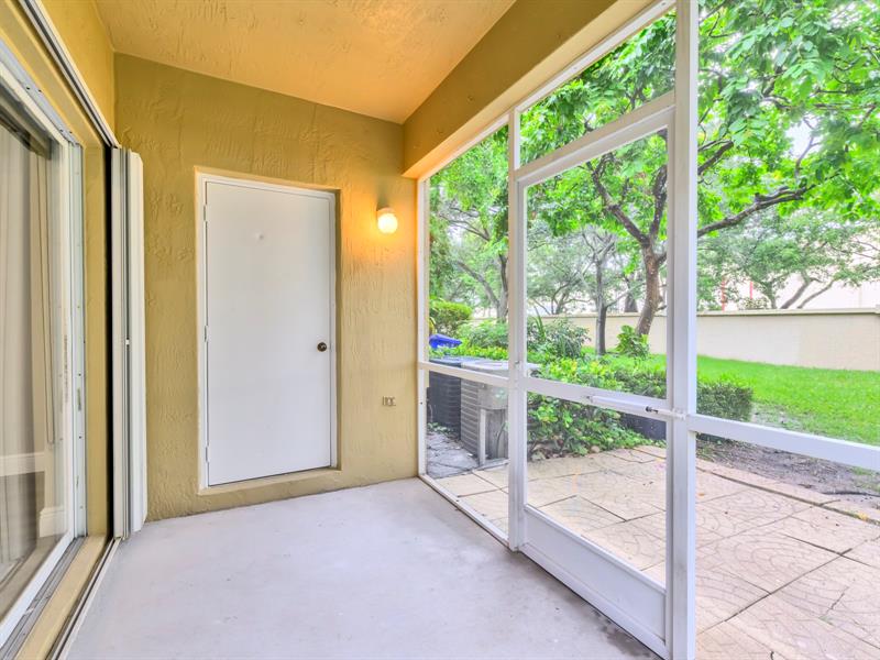 Image 27 of 35 For 12101 2nd St