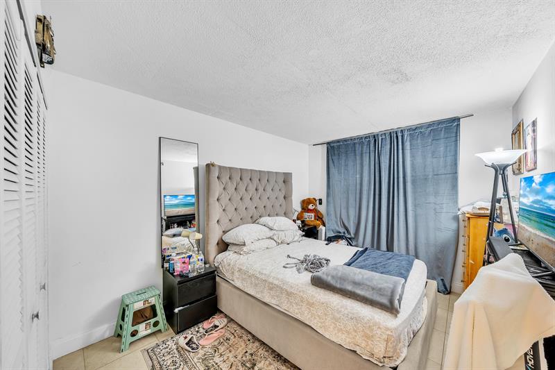 Image 21 of 29 For 1800 Sans Souci Blvd  304