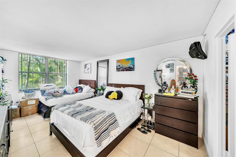Image 24 of 29 For 1800 Sans Souci Blvd  304
