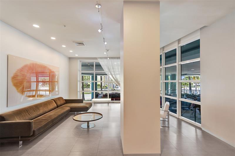 Image 44 of 59 For 1900 Bayshore Dr  715