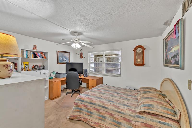 Image 24 of 29 For 121 3rd Ave  104