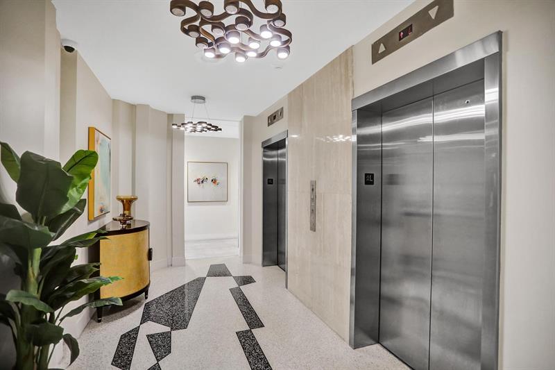 Image 6 of 86 For 2000 Ocean Blvd  10e