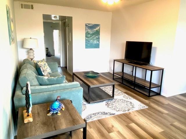 Image 16 of 27 For 53 Woodland Dr  105