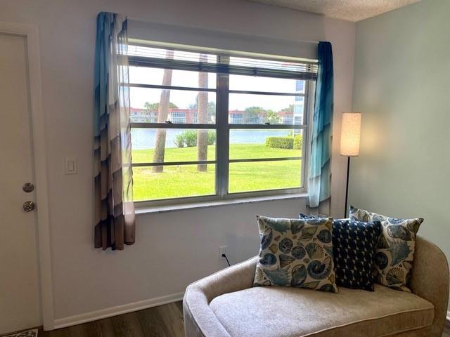 Image 6 of 27 For 53 Woodland Dr  105