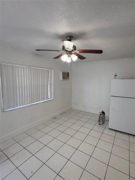Image 4 of 5 For 181 28th Ter