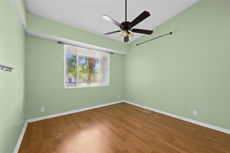 Image 11 of 22 For 711 Lyons Rd  14207
