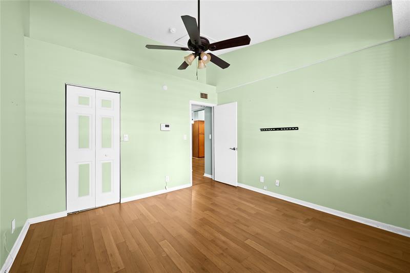 Image 12 of 22 For 711 Lyons Rd  14207