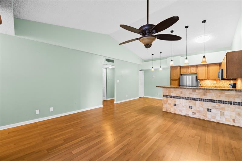 Image 16 of 22 For 711 Lyons Rd  14207