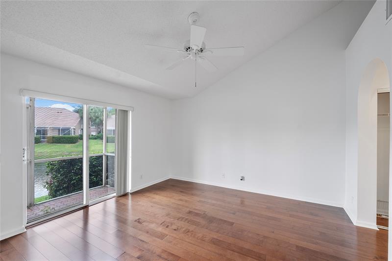Image 17 of 44 For 7342 62nd Ter