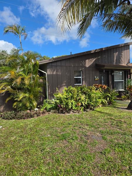 Image 16 of 19 For 3200 5th Ter  24