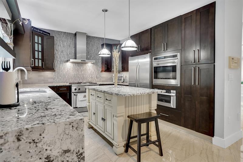 Image 10 of 40 For 10930 153 Ct
