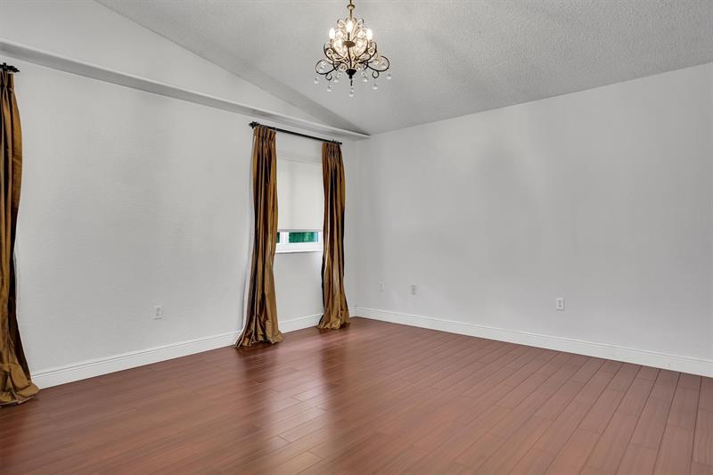 Image 16 of 40 For 10930 153 Ct
