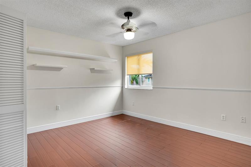 Image 28 of 40 For 10930 153 Ct