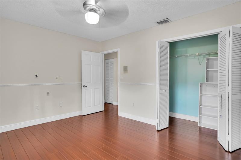Image 30 of 40 For 10930 153 Ct