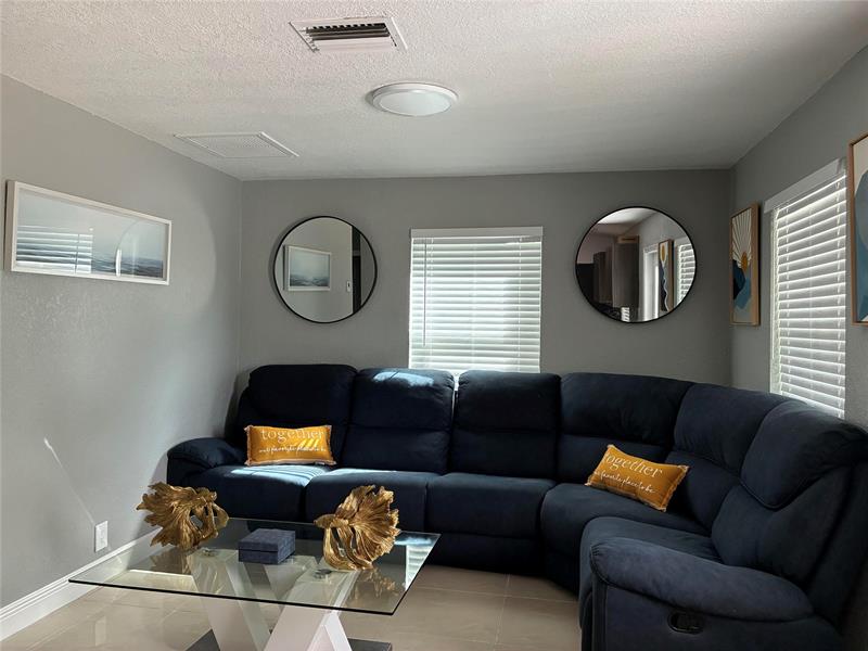Details for 1558 5th Ave, Pompano Beach, FL 33060
