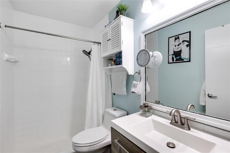 Image 13 of 30 For 3640 95th Ter  1k