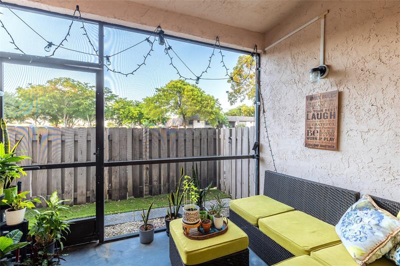 Image 26 of 30 For 3640 95th Ter  1k