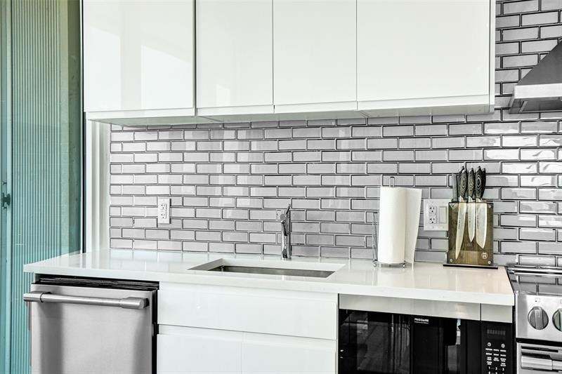 Image 10 of 58 For 2100 Ocean Ln  1202