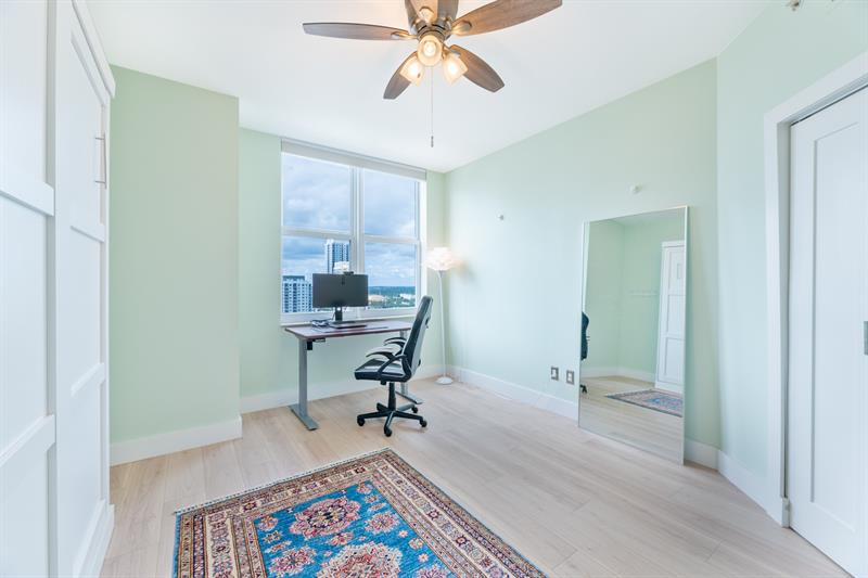 Image 22 of 30 For 511 5th Ave  2114