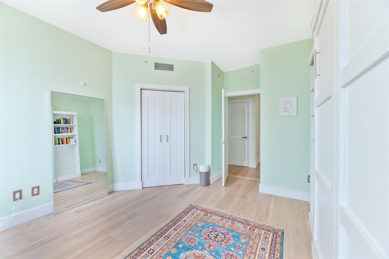 Image 23 of 30 For 511 5th Ave  2114