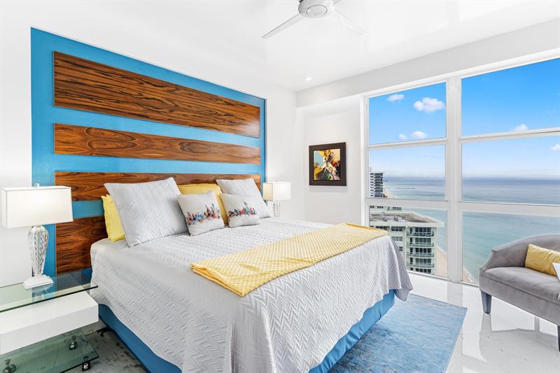 Image 20 of 31 For 3200 Ocean Blvd  Sph2609