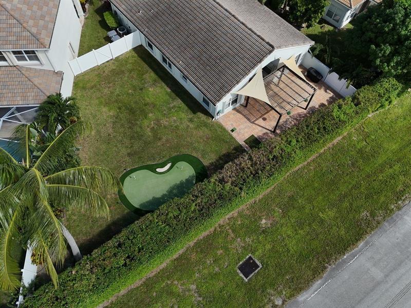 Image 30 of 33 For 8260 Palm Gate Dr