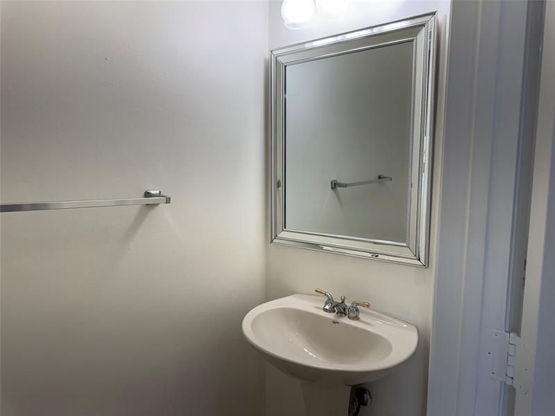 Image 18 of 37 For 4331 131st Ln