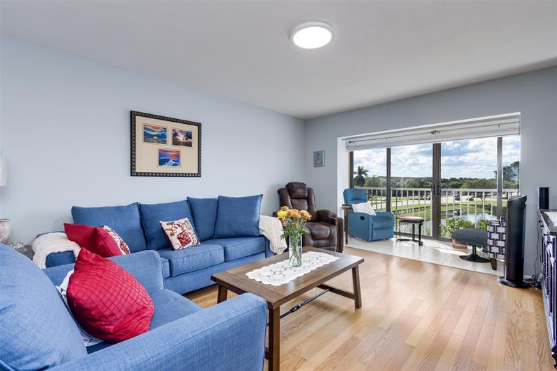 Image 12 of 35 For 12900 13th St  403e