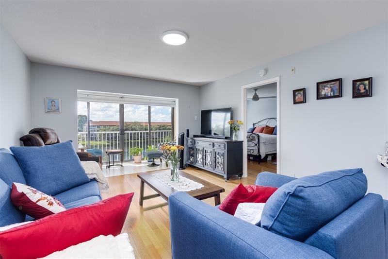 Image 14 of 35 For 12900 13th St  403e