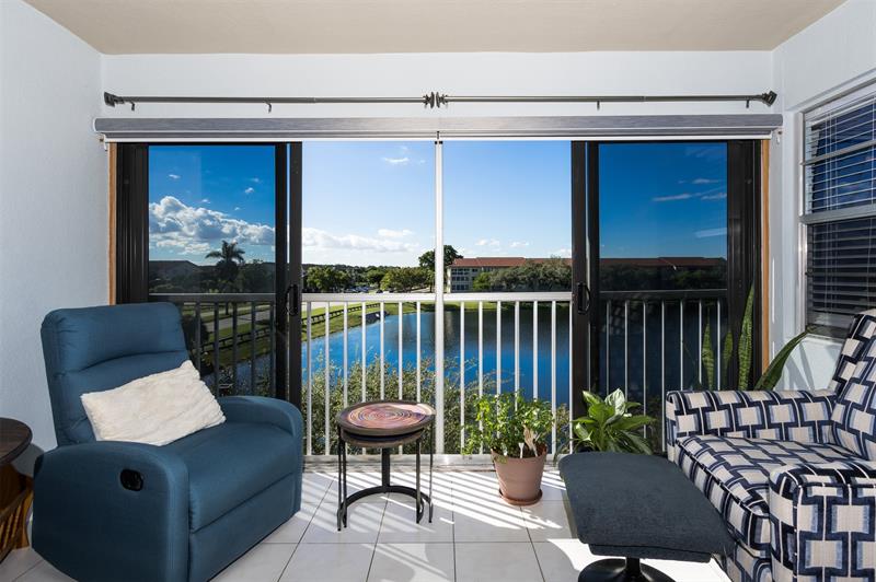 Image 15 of 35 For 12900 13th St  403e