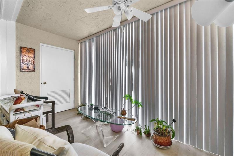 Image 26 of 35 For 7178 Promenade Dr  202