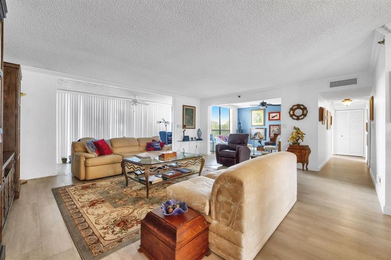 Image 3 of 35 For 7178 Promenade Dr  202