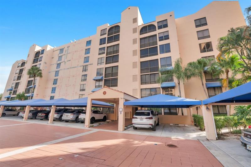 Image 31 of 35 For 7178 Promenade Dr  202