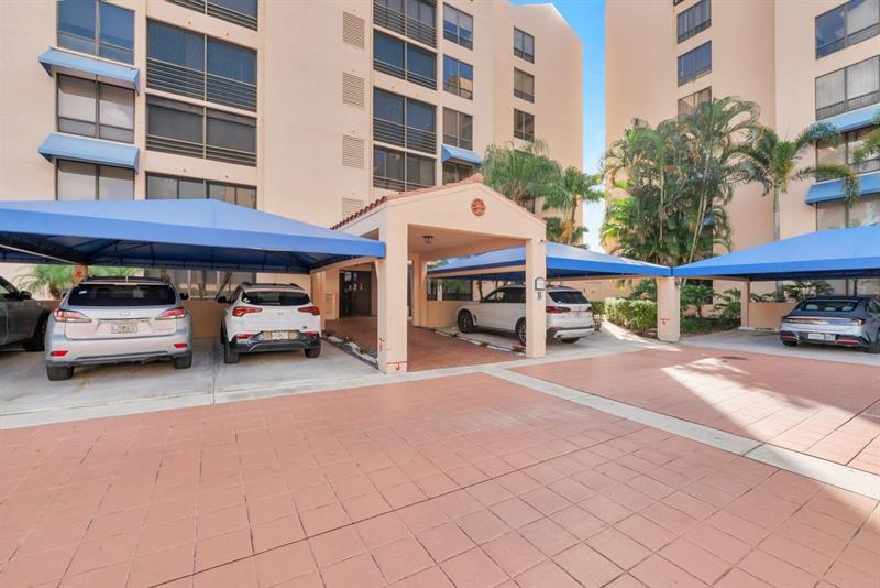 Image 32 of 35 For 7178 Promenade Dr  202