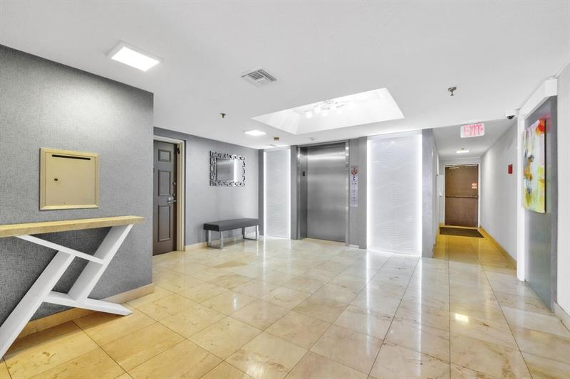 Image 34 of 35 For 7178 Promenade Dr  202