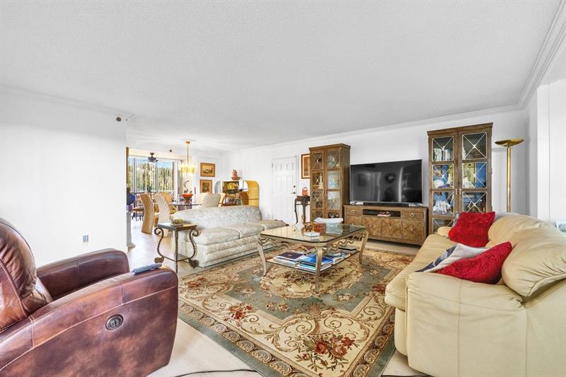 Image 4 of 35 For 7178 Promenade Dr  202