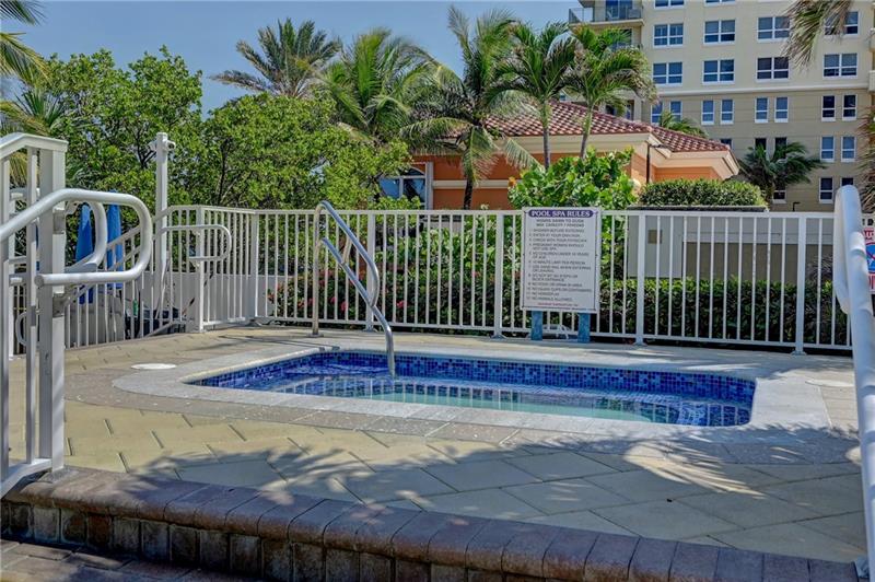 Image 34 of 51 For 2030 Ocean Dr  807