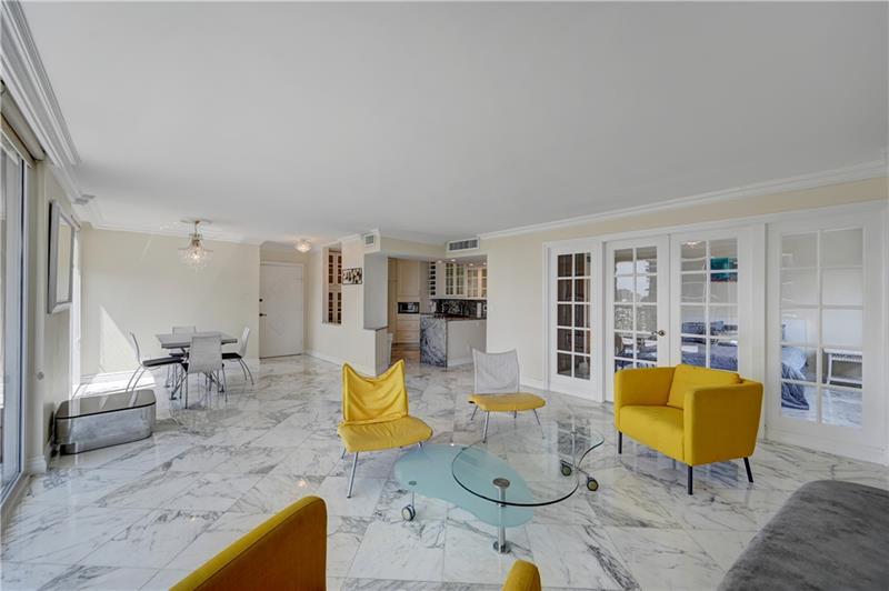 Image 6 of 51 For 2030 Ocean Dr  807