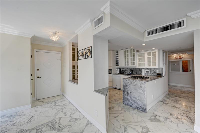 Image 9 of 51 For 2030 Ocean Dr  807