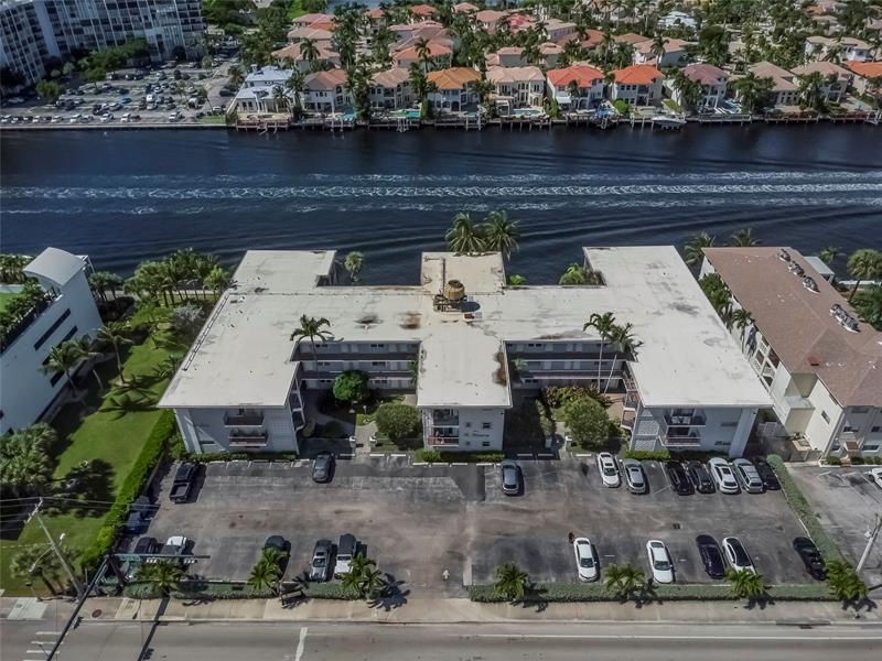 Image 30 of 31 For 2600 Ocean Dr  308