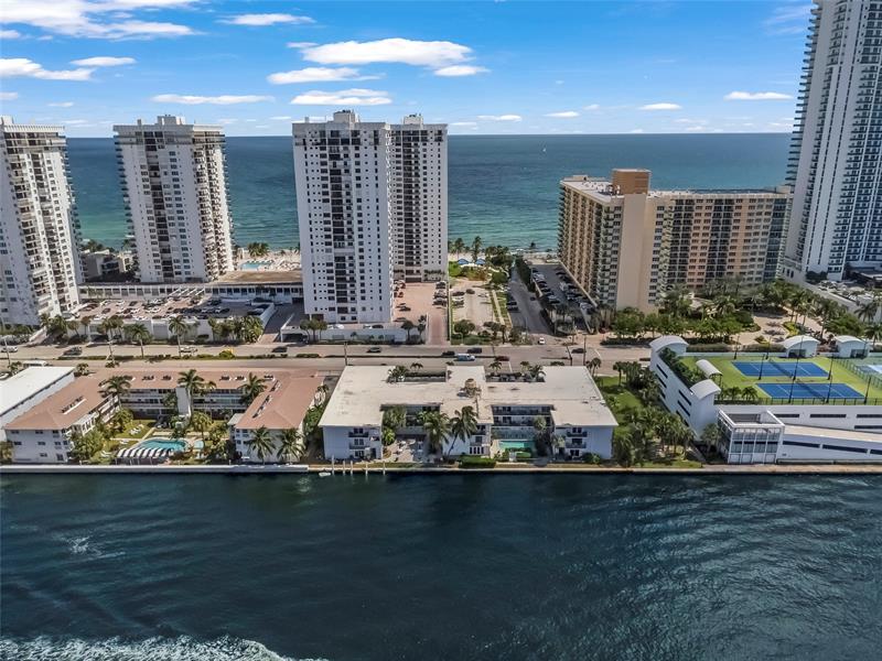 Image 31 of 31 For 2600 Ocean Dr  308