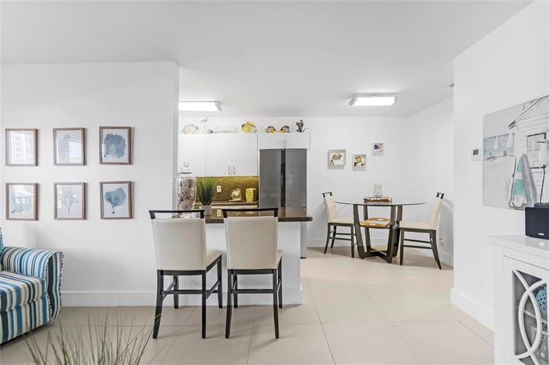 Image 9 of 31 For 2600 Ocean Dr  308
