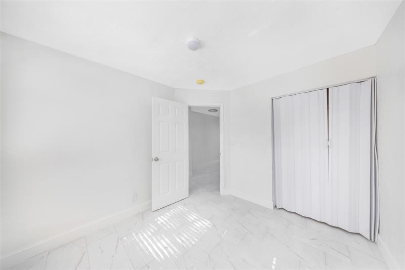 Image 13 of 15 For 110 7th Ave  5